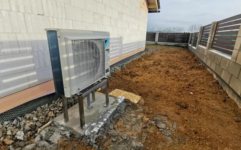 Tepelné čerpadlo vzduch voda Daikin Altherma 3 8kW rodinný dom Brezno