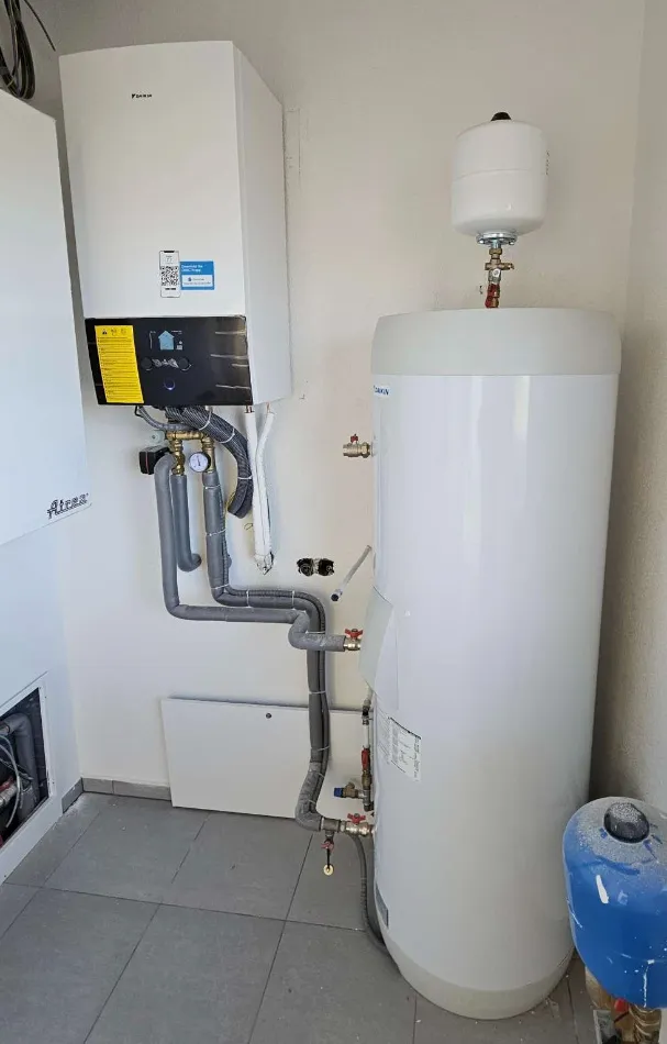 Tepelné čerpadlo vzduch voda Daikin Altherma 3 8kW rodinný dom Brezno