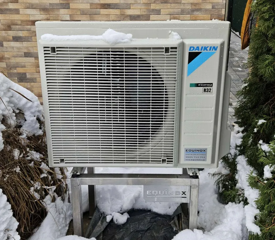 Tepelné čerpadlo vzduch voda Daikin Altherma 3 8kW rodinný dom Chrasť nad Hornádom