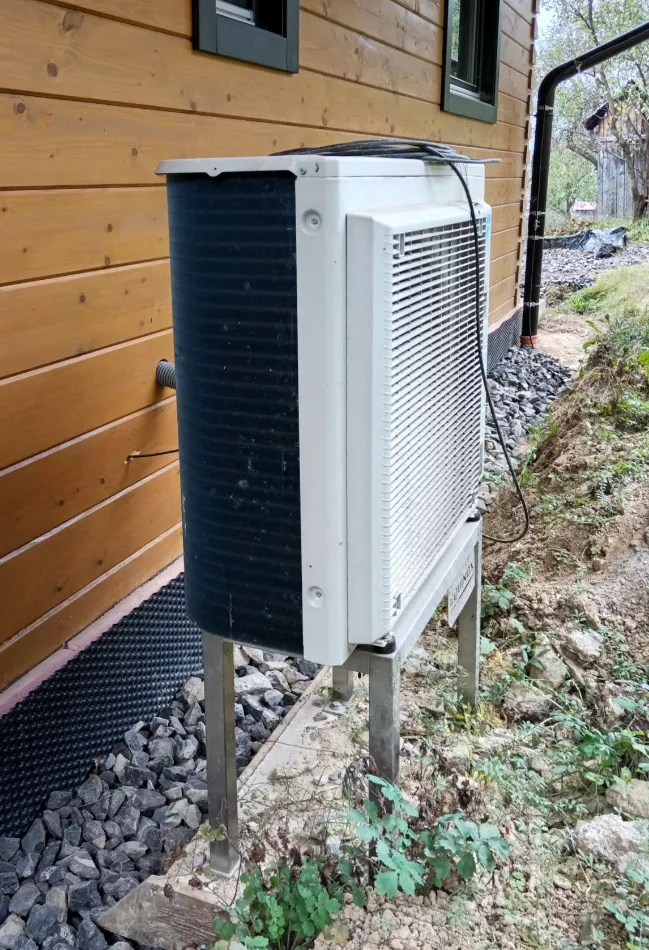 Tepelné čerpadlo vzduch voda Daikin Altherma 3 8kW rodinný dom Čierny Balog