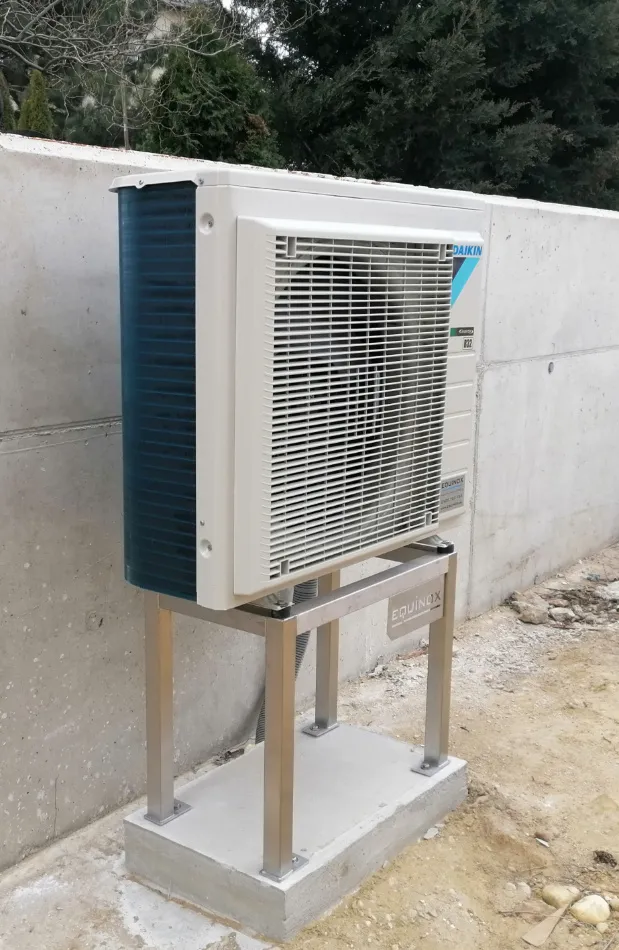 Tepelné čerpadlo vzduch voda Daikin Altherma 3 8kW rodinný dom Gattendorf
