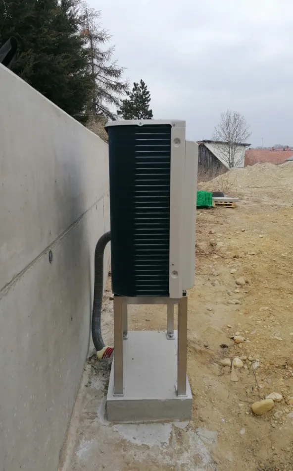 Tepelné čerpadlo vzduch voda Daikin Altherma 3 8kW rodinný dom Gattendorf