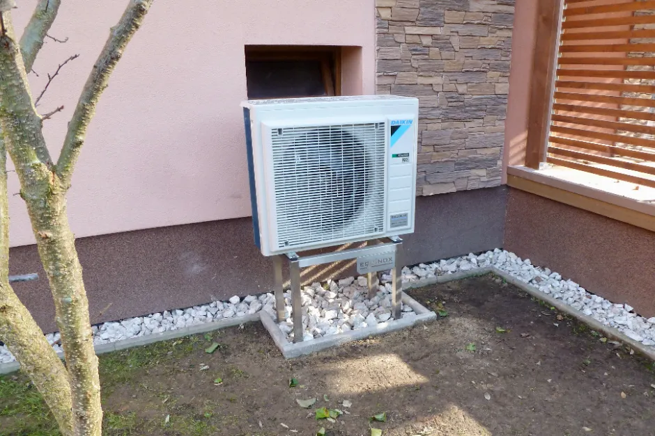 Tepelné čerpadlo vzduch voda Daikin Altherma 3 8kW rodinný dom Hnúšťa