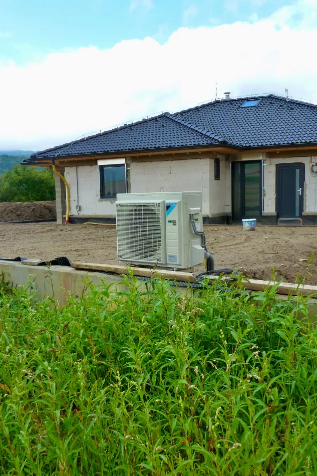 Tepelné čerpadlo vzduch voda Daikin Altherma 3 8kW rodinný dom Horná Súča