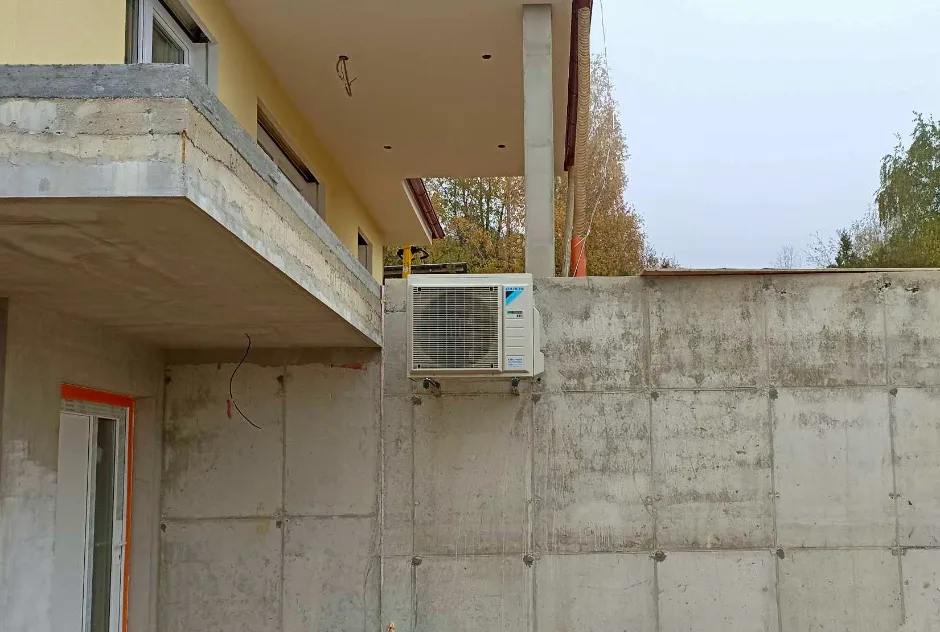 Tepelné čerpadlo vzduch voda Daikin Altherma 3 8kW rodinný dom Horné Orechové