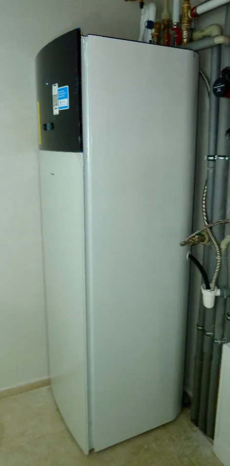 Tepelné čerpadlo vzduch voda Daikin Altherma 3 8kW rodinný dom Jalšové