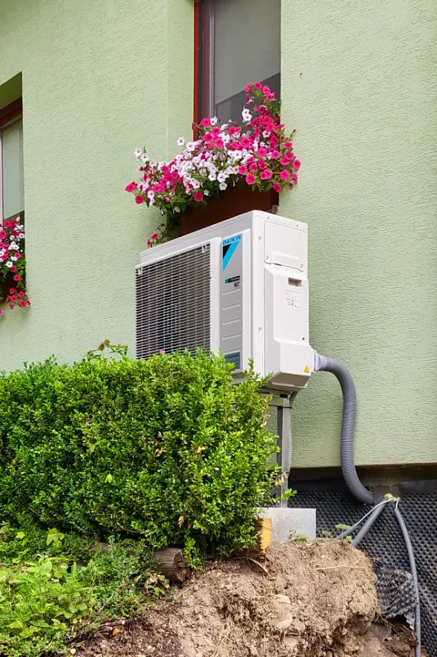 Tepelné čerpadlo vzduch voda Daikin Altherma 3 8kW rodinný dom Kordíky