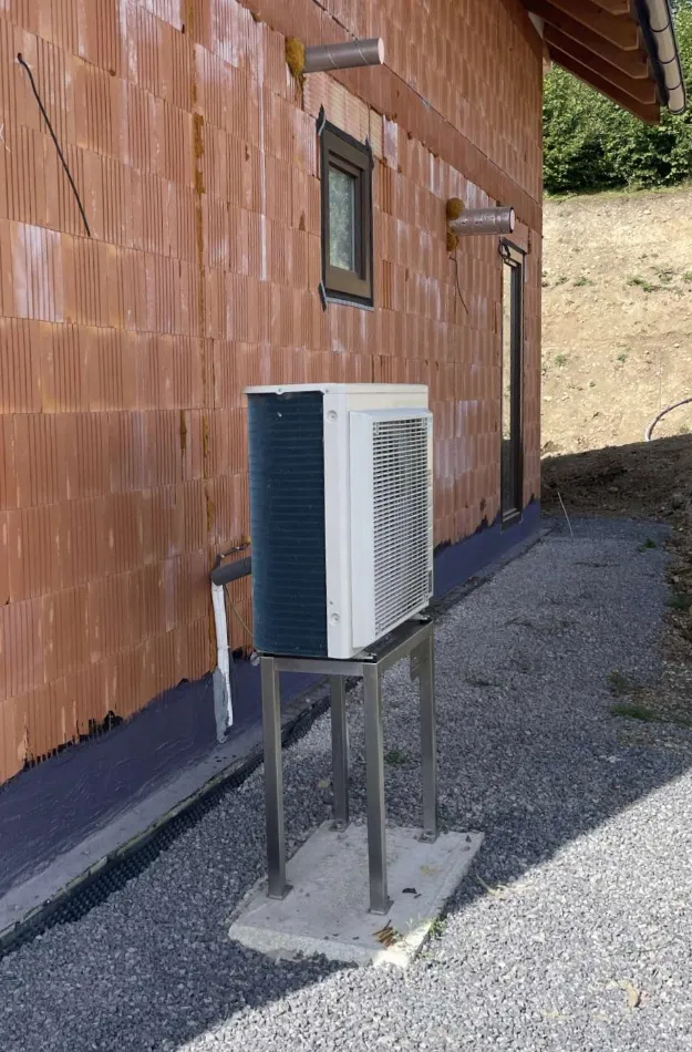 Tepelné čerpadlo vzduch voda Daikin Altherma 3 8kW rodinný dom Králiky