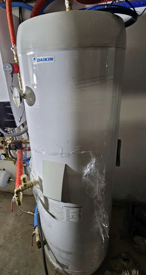 Tepelné čerpadlo vzduch voda Daikin Altherma 3 8kW rodinný dom Kremnica