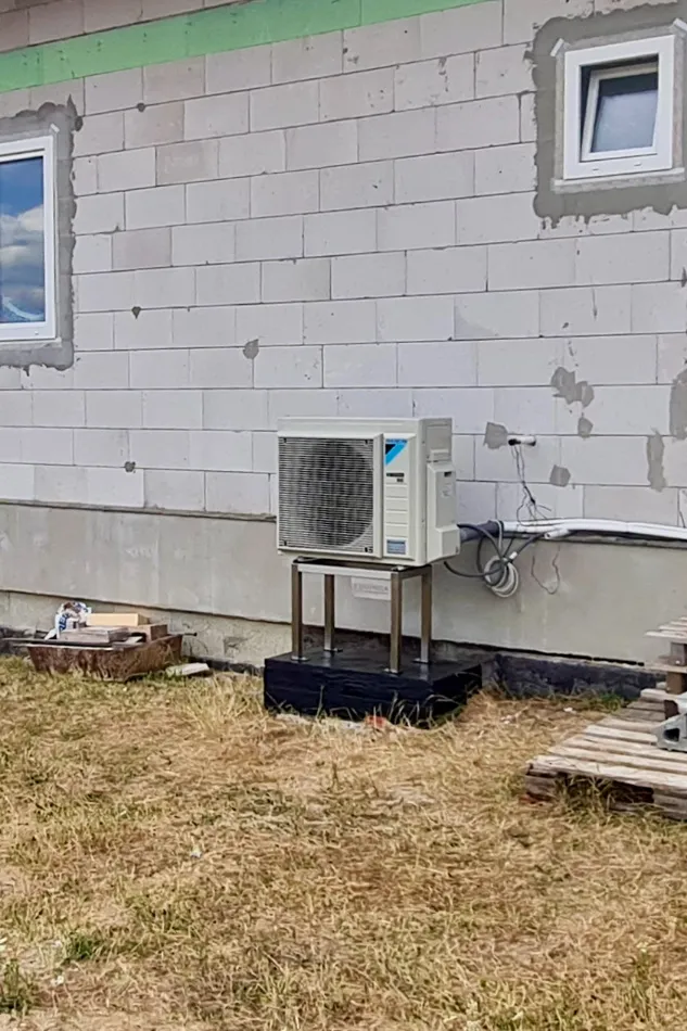 Tepelné čerpadlo vzduch voda Daikin Altherma 3 8kW rodinný dom Krupina