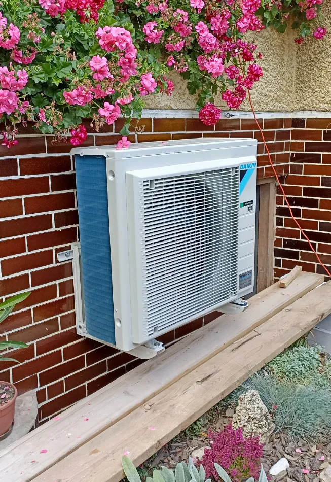 Tepelné čerpadlo vzduch voda Daikin Altherma 3 8kW rodinný dom Lubina