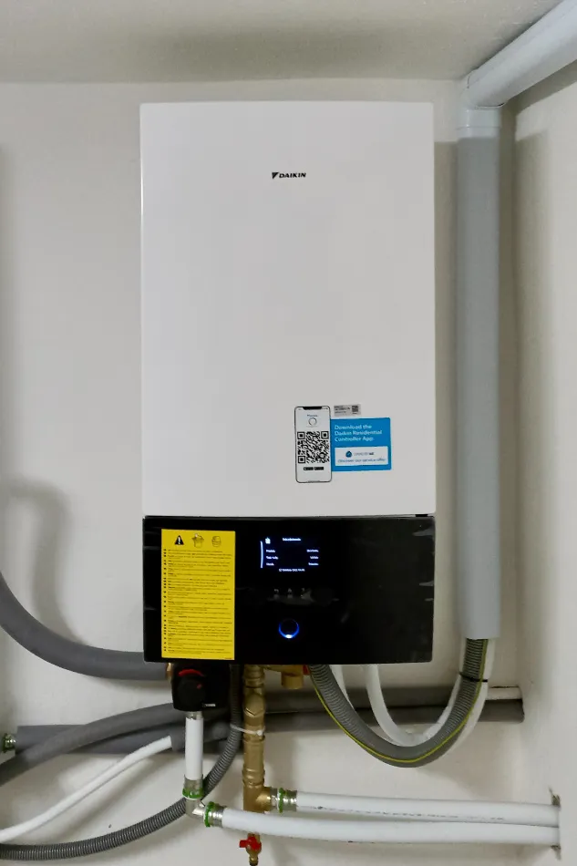 Tepelné čerpadlo vzduch voda Daikin Altherma 3 8kW rodinný dom Lubina