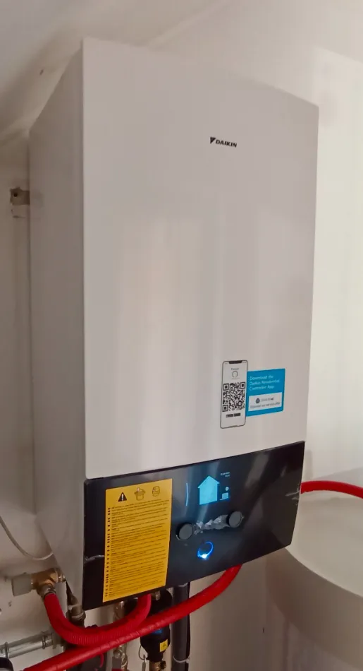 Tepelné čerpadlo vzduch voda Daikin Altherma 3 8kW rodinný dom Martin