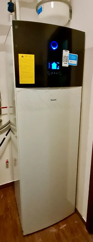 Tepelné čerpadlo vzduch voda Daikin Altherma 3 8kW rodinný dom Mojš
