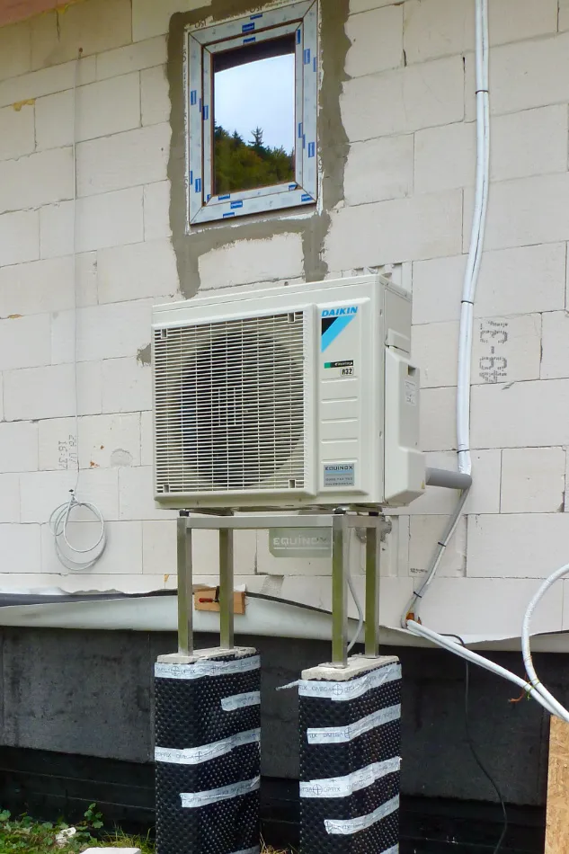 Tepelné čerpadlo vzduch voda Daikin Altherma 3 8kW rodinný dom Moštenica