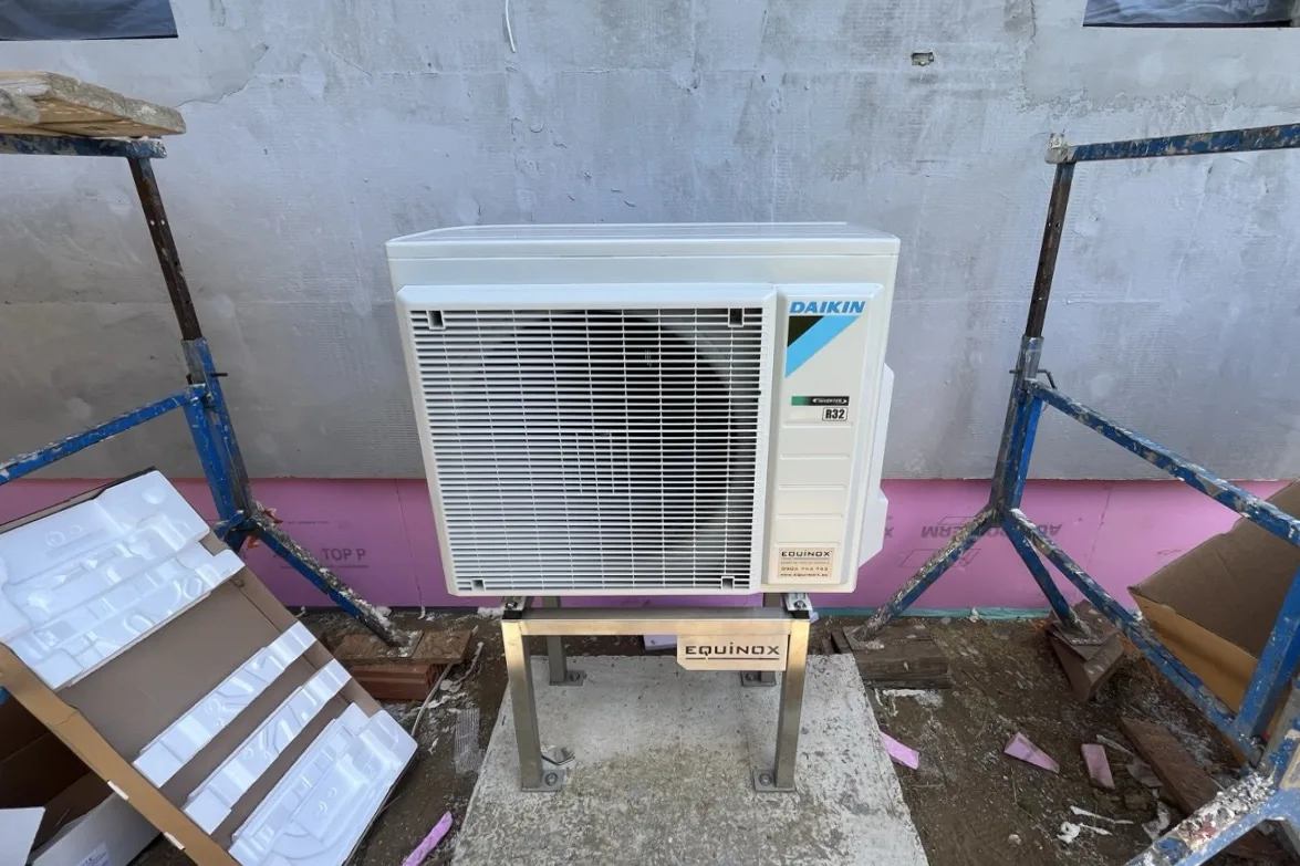 Tepelné čerpadlo vzduch voda Daikin Altherma 3 8kW s chladením rodinný dom Nemšová