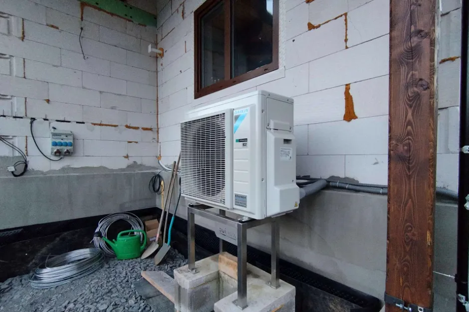 Tepelné čerpadlo vzduch voda Daikin Altherma 3 8kW rodinný dom Nová Baňa