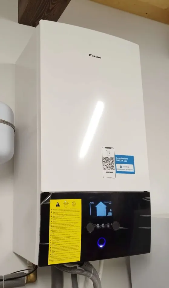 Tepelné čerpadlo vzduch voda Daikin Altherma 3 8kW rodinný dom Nová Baňa