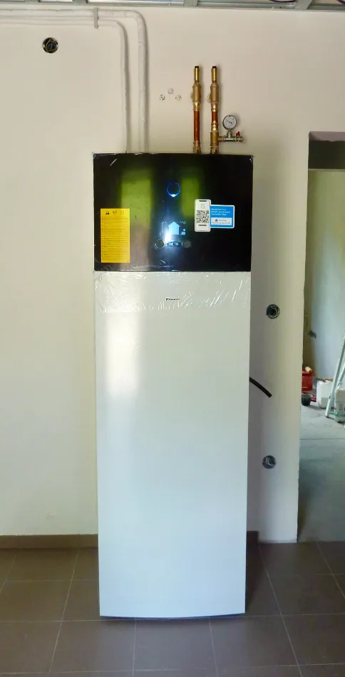 Tepelné čerpadlo vzduch voda Daikin Altherma 3 8kW rodinný dom Nová Bošáca