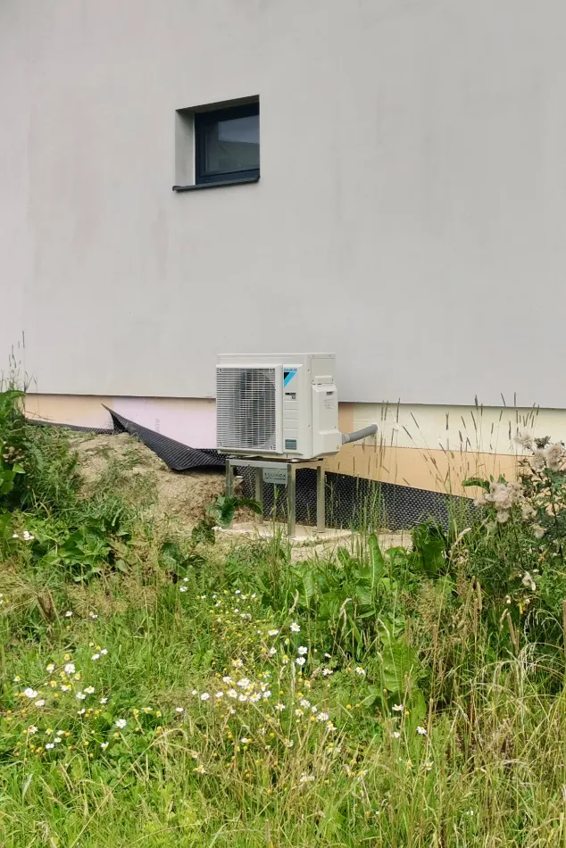 Tepelné čerpadlo vzduch voda Daikin Altherma 3 8kW rodinný dom Oravské Veselé