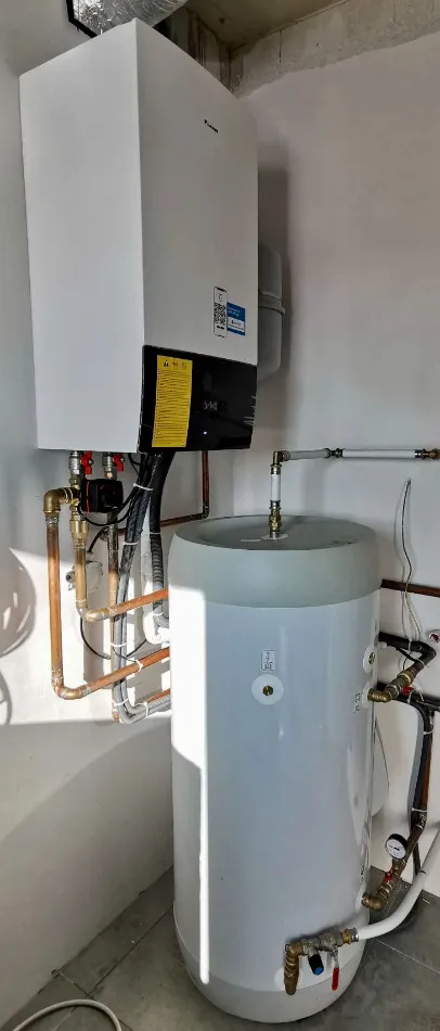 Tepelné čerpadlo vzduch voda Daikin Altherma 3 8kW rodinný dom Oravské Veselé