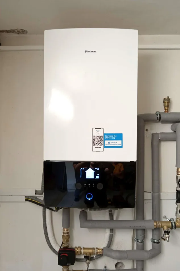Tepelné čerpadlo vzduch voda Daikin Altherma 3 8kW rodinný dom Ovčiarsko