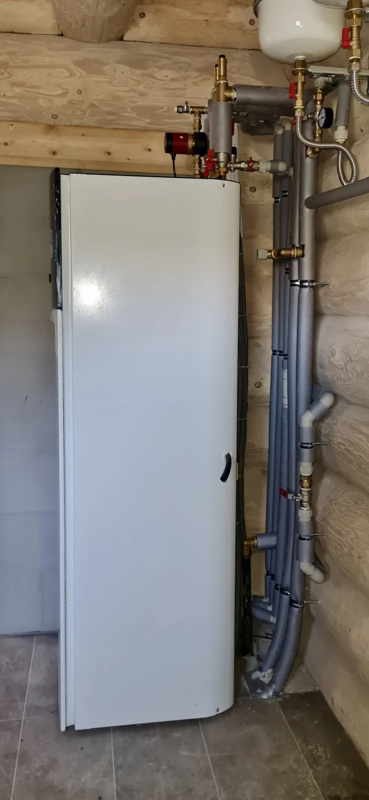Tepelné čerpadlo vzduch voda Daikin Altherma 3 8kW rodinný dom Peklina