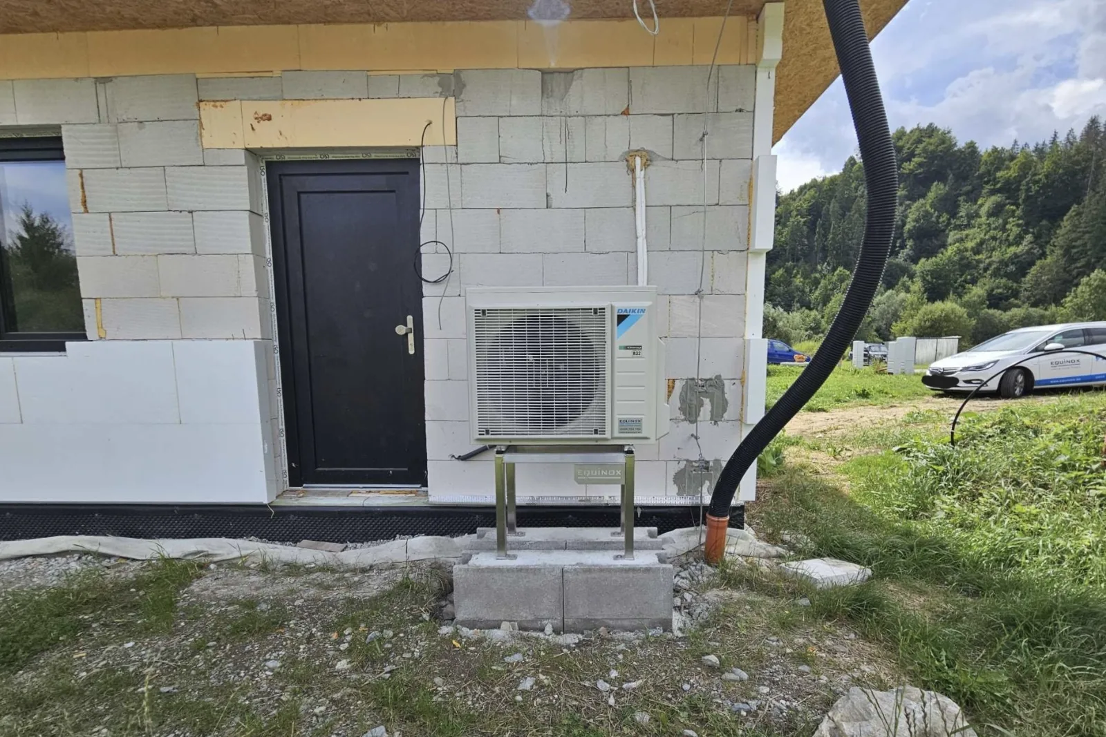 Tepelné čerpadlo vzduch voda Daikin Altherma 3 8kW rodinný dom Podbiel