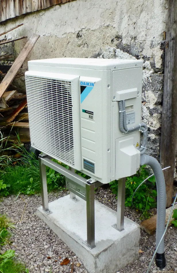 Tepelné čerpadlo vzduch voda Daikin Altherma 3 8kW rodinný dom Pohronský Bukovec