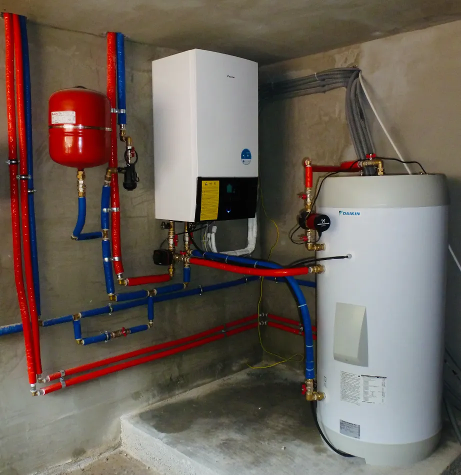 Tepelné čerpadlo vzduch voda Daikin Altherma 3 8kW rodinný dom Pohronský Bukovec
