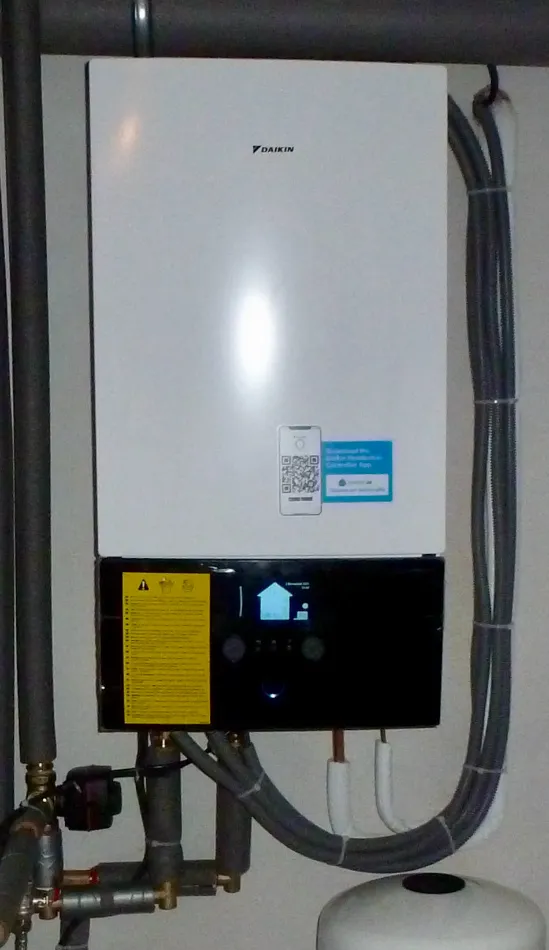 Tepelné čerpadlo vzduch voda Daikin Altherma 3 8kW rodinný dom Ruskovce