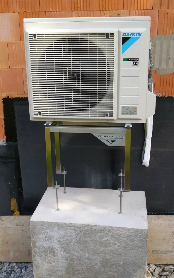 Tepelné čerpadlo vzduch voda Daikin Altherma 3 8kW rodinný dom Sihelné