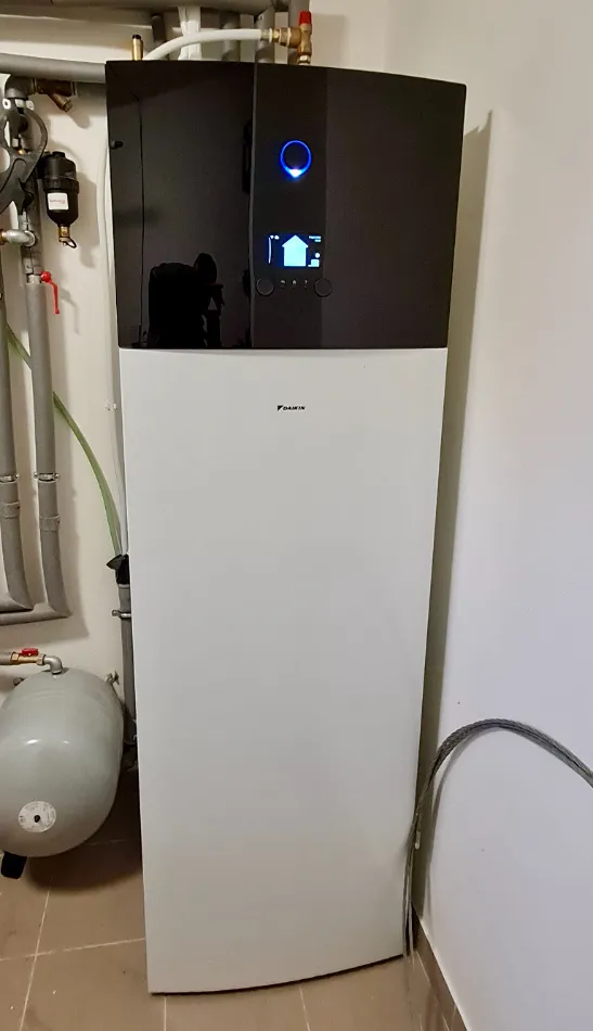 Tepelné čerpadlo vzduch voda Daikin Altherma 3 8kW rodinný dom Slovenská Ľupča