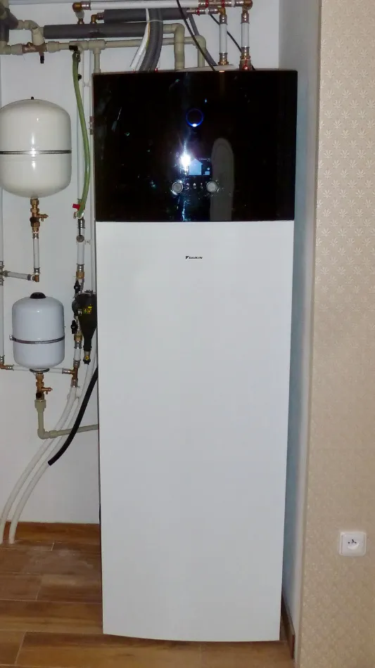 Tepelné čerpadlo vzduch voda Daikin Altherma 3 8kW rodinný dom Slovenská Ľupča