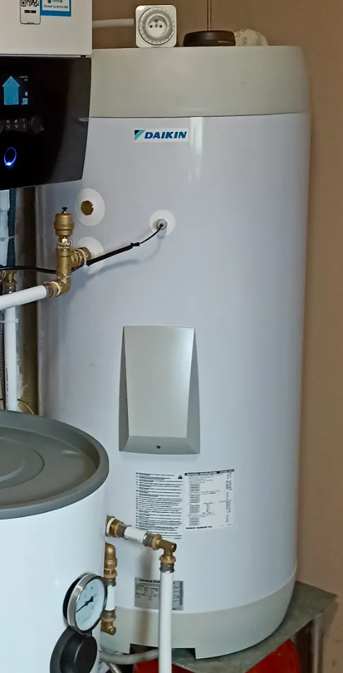 Tepelné čerpadlo vzduch voda Daikin Altherma 3 8kW rodinný dom Slovenské Pravno