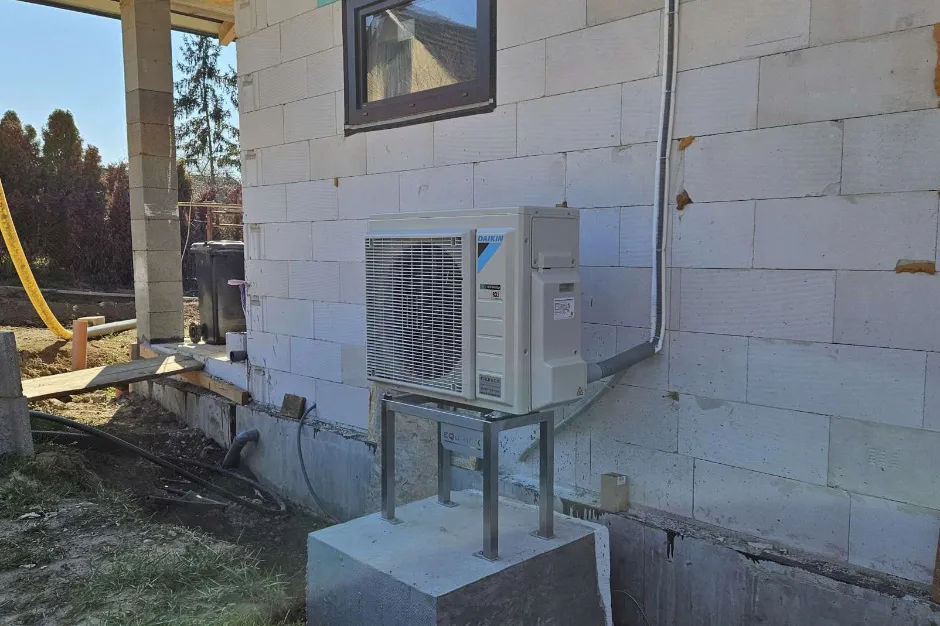 Tepelné čerpadlo vzduch voda Daikin Altherma 3 8kW rodinný dom Solčianky