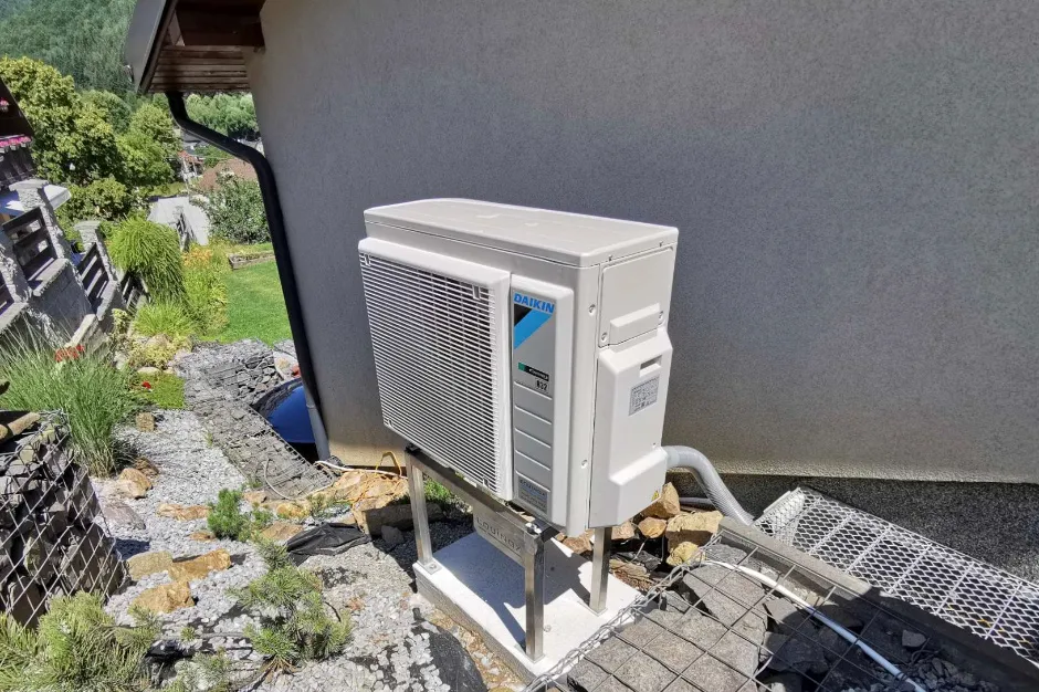 Tepelné čerpadlo vzduch voda Daikin Altherma 3 8kW rodinný dom Staré Hory