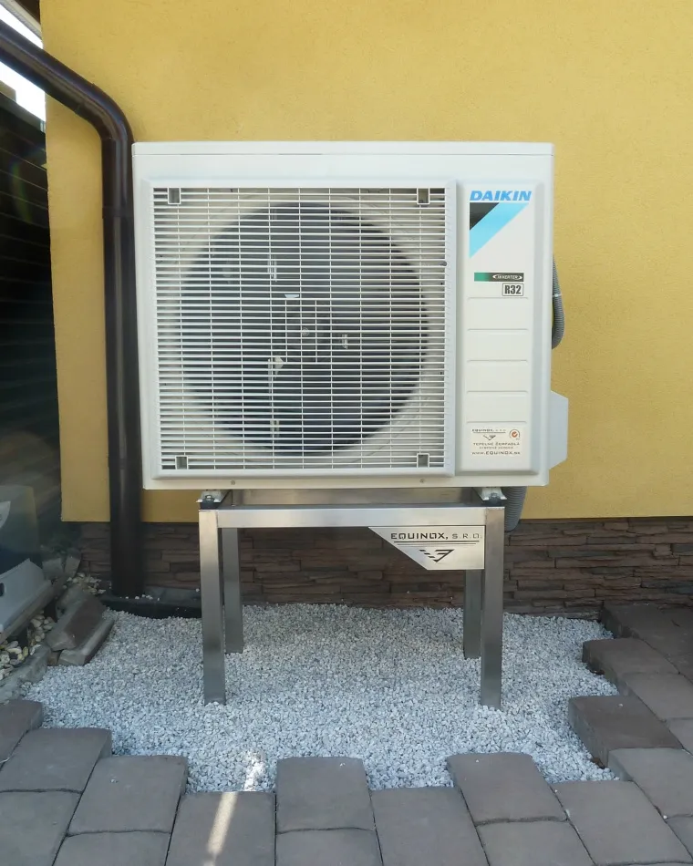 Tepelné čerpadlo vzduch voda Daikin Altherma 3 8kW rodinný dom Staškov