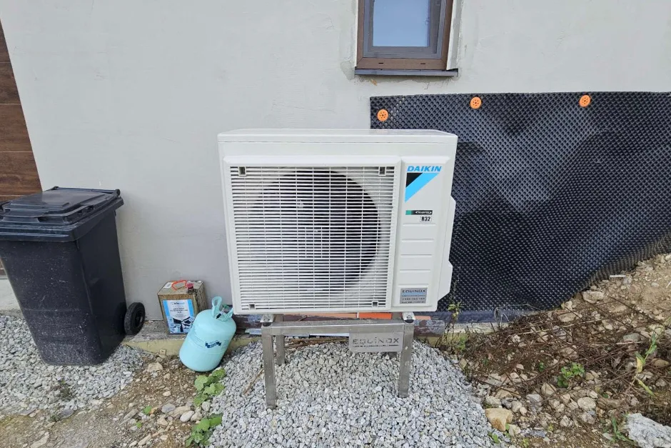 Tepelné čerpadlo vzduch voda Daikin Altherma 3 8kW rodinný dom Valča