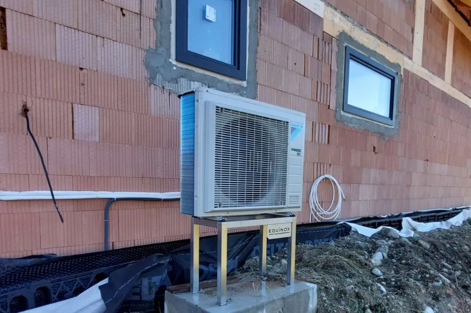 Tepelné čerpadlo vzduch voda Daikin Altherma 3 8kW rodinný dom Zuberec