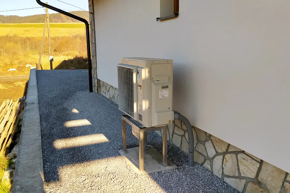 Tepelné čerpadlo vzduch voda Daikin Altherma 3 8kW rodinný dom Zuberec