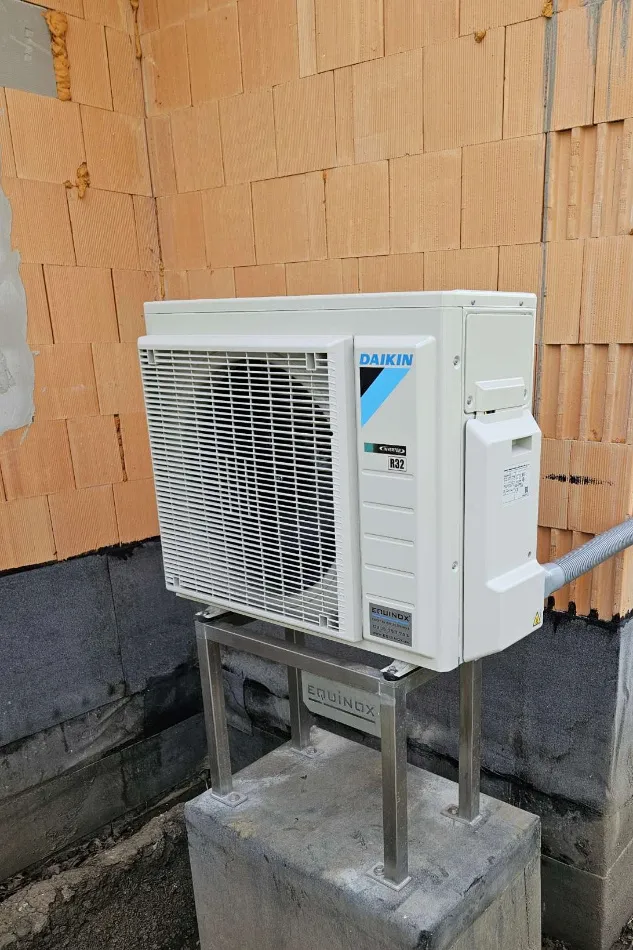 Tepelné čerpadlo vzduch voda Daikin Altherma 3 8kW s chladením RD Bohdanovce nad Trnavou