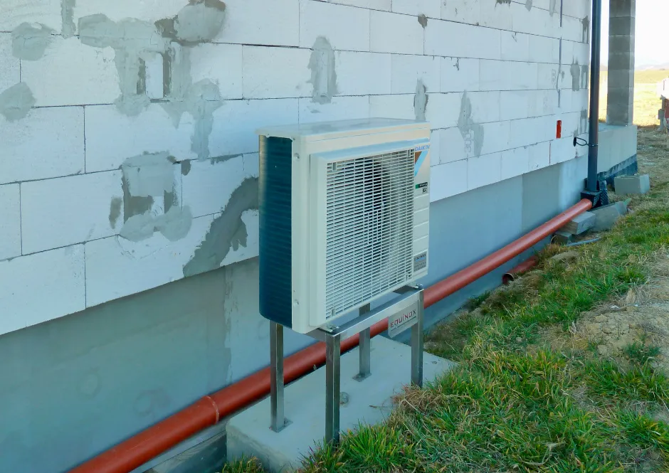 Tepelné čerpadlo vzduch voda Daikin Altherma 3 8kW s chladením rod. dom Belá nad Cirochou