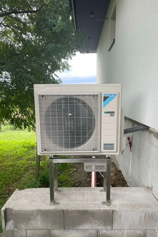 Tepelné čerpadlo vzduch voda Daikin Altherma 3 8kW s chladením rod. dom Borský Svätý Jur