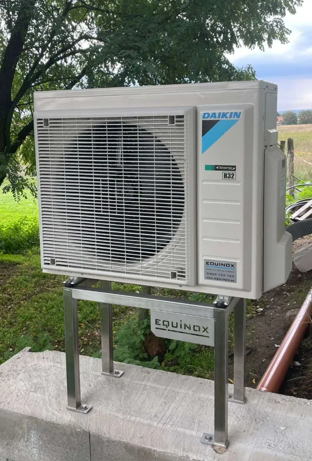 Tepelné čerpadlo vzduch voda Daikin Altherma 3 8kW s chladením rod. dom Borský Svätý Jur