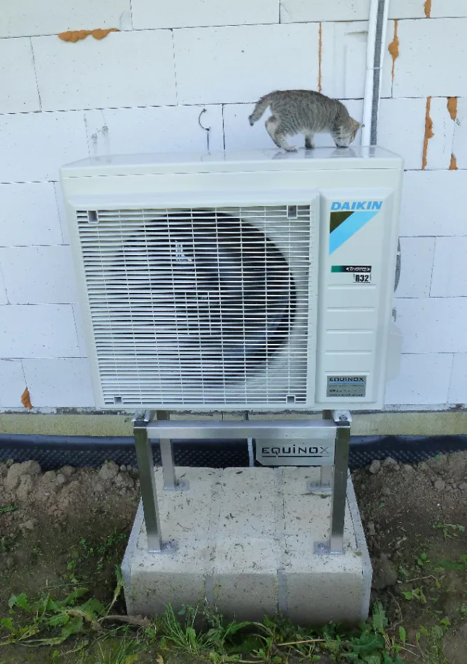 Tepelné čerpadlo vzduch voda Daikin Altherma 3 8kW s chladením rod. dom Horná Breznica