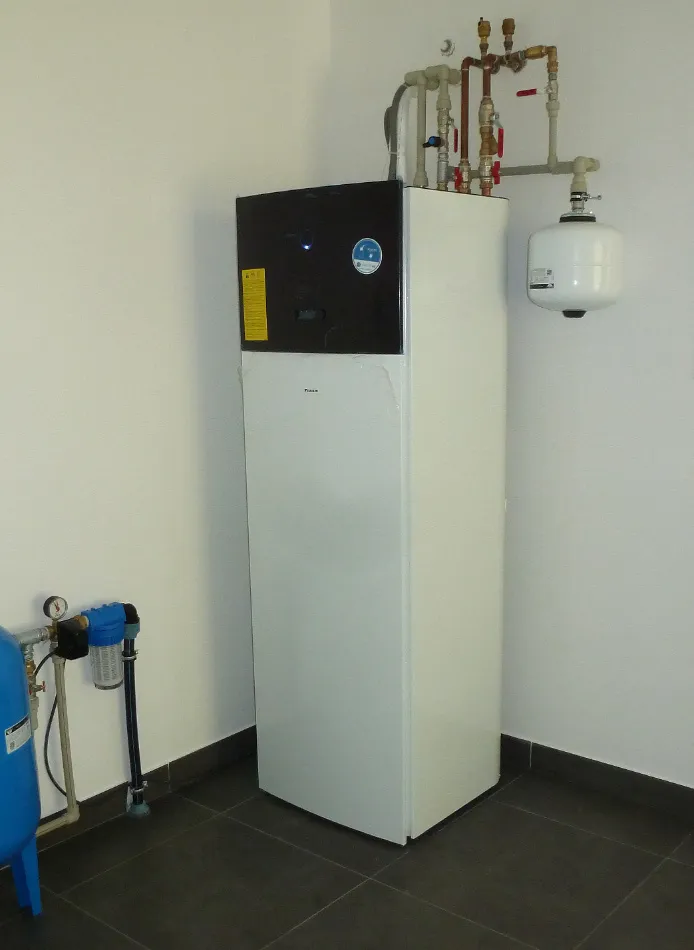 Tepelné čerpadlo vzduch voda Daikin Altherma 3 8kW s chladením rod. dom Horná Breznica