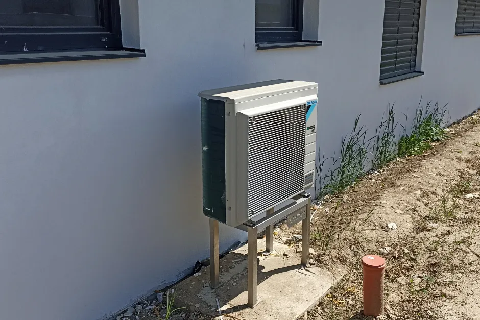 Tepelné čerpadlo vzduch voda Daikin Altherma 3 8kW s chladením rod. dom Považská Bystrica