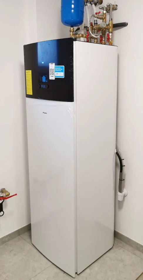Tepelné čerpadlo vzduch voda Daikin Altherma 3 8kW s chladením rod.dom Šarišské Bohdanovce