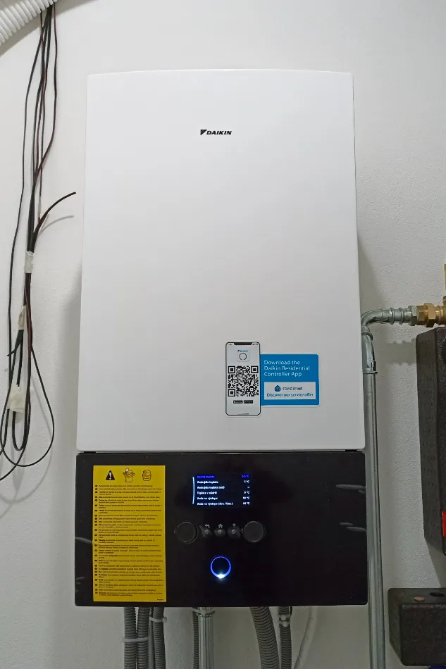 Tepelné čerpadlo vzduch voda Daikin Altherma 3 8kW s chladením rodinný dom Banská Bystrica
